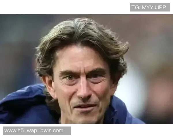 英媒热刺瞄准阿格霍瓦与弗拉霍维奇明夏免签竞争激烈